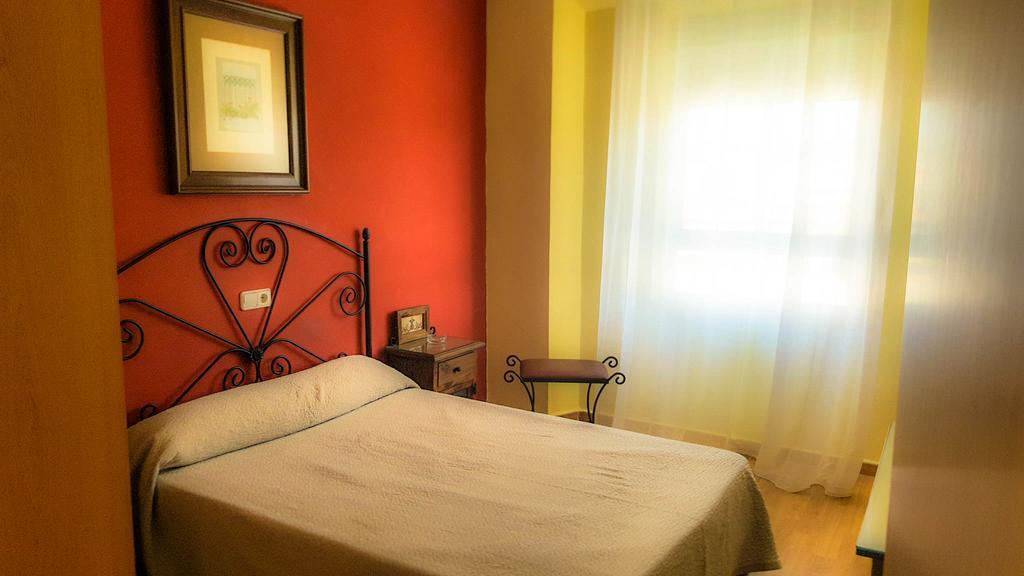 Hostal Restaurante El Paso Байлен Экстерьер фото